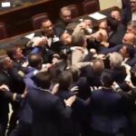 "Aggredito alla Camera": il deputato Donno (M5s) presenta denuncia contro 5 deputati di Lega e Fratelli d'Italia