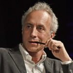 L'editoriale di Marco Travaglio Sallusti subisce ancora