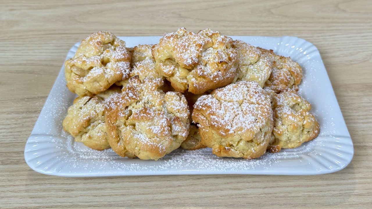 Biscotti morbidi alle mele: la ricetta