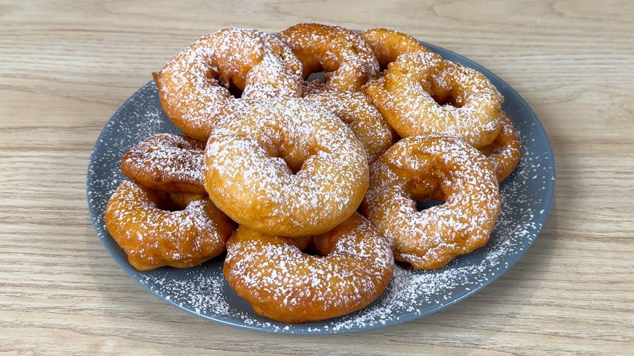 la ricetta dei dolcetti fritti facili e super golosi