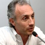 L'editoriale di Marco Travaglio Spaccio largo