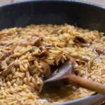 aggiungere-brodo-un-po-per-volta-risotto.jpg