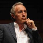 L'editoriale di Marco Travaglio Scappati di casa